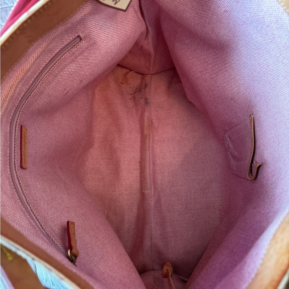 Authentic Dooney and Bourke! - Picture 4 of 5